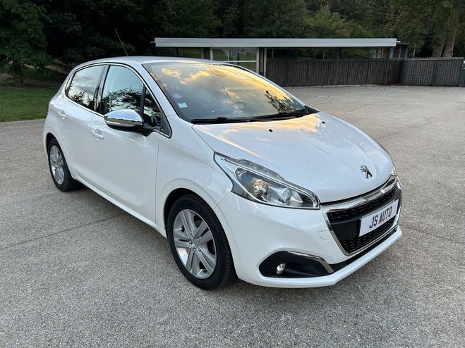 Peugeot 208 (2) 1,2 PURETECH 110 S&S ALLURE BUSINESS Blanc de 2018