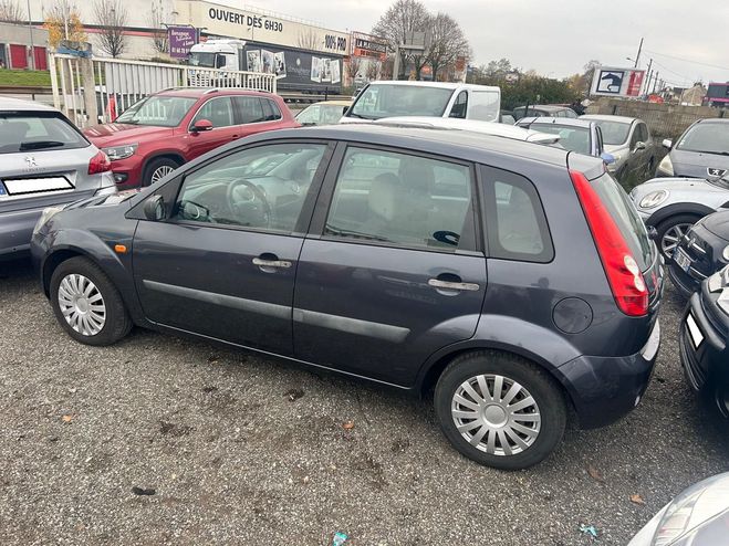 Ford Fiesta 1.3 70 PACK TREND 5P CRIT AIR 2 CT OKK Noir de 2007