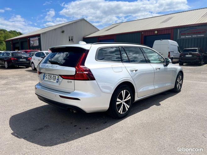 Volvo V60 d3 150cv bva -garantie- Gris de 2019