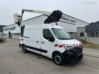  Voir détails -Renault Master 145cv nacelle tronqu Klubb k26 à   La Boisse (01)