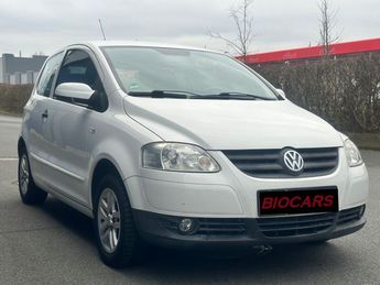  Voir détails -Volkswagen Fox Basis 1.4 à Calais (62)