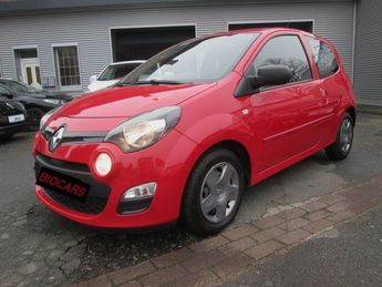  Voir détails -Renault Twingo Expression * à Calais (62)