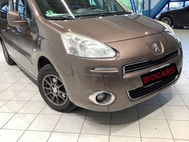Peugeot Partner Tepee 1.6 HDI 92 CV Marron de 2013