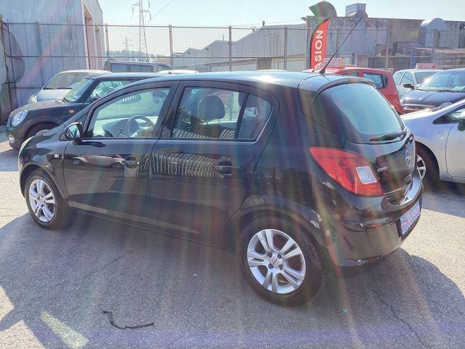 Opel Corsa 1.4 ACTIVE Gris M�tallis� de 2014