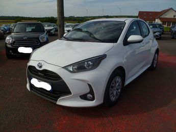  Voir détails -Toyota Yaris 1.5 116H FRANCE BUSINESS STAGE ACADEMIE  à Harol (88)