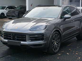  Voir détails -Porsche Cayenne Coupe E-Hybrid*Luft*21 RS*BOSE à Mudaison (34)