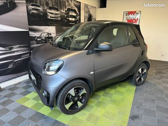  Voir détails -Smart Fortwo cabrio EQ 82cv passion 17.6 kwh à Saint-Maur-des-Fosss (94)