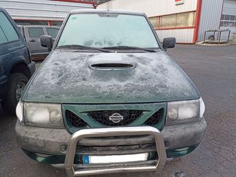  Voir détails -Nissan Terrano 2.7 TDI 125CH SPORT 3P à Murat (15)