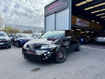  Voir détails -Renault Megane II COUPE RS F1 Team R26 - NUM 1017 - REC à Saint-Cannat (13)