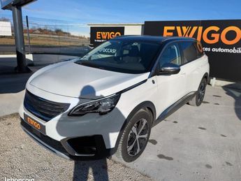  Voir détails -Peugeot 5008 GENERATION-II 1.5 HDI 130 CROSSWAY FULL  à Andrzieux-Bouthon (42)