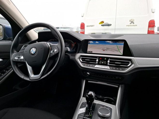 BMW Serie 3 touring 318d Lounge BVA G21 BREAK CAMERA BLEU FONCE de 2022