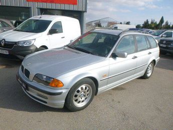  Voir détails -BMW Serie 3 318 i touring i à  Le Soler (66)