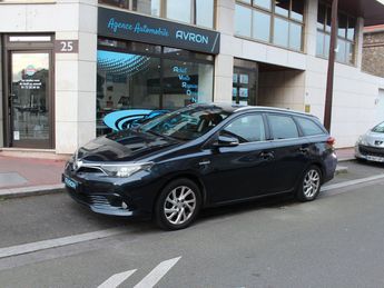  Voir détails -Toyota Auris II (2) TOURING SPORTS HYBRIDE 136H TENDA à Enghien-les-Bains (95)