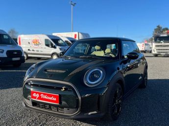  Voir détails -Mini Cooper se 184cv electrique finition speciale re à Estillac (47)