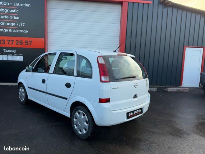 Peugeot 207 1.6 e 16V 120 cv 5 portes places chane  Noir de 2008