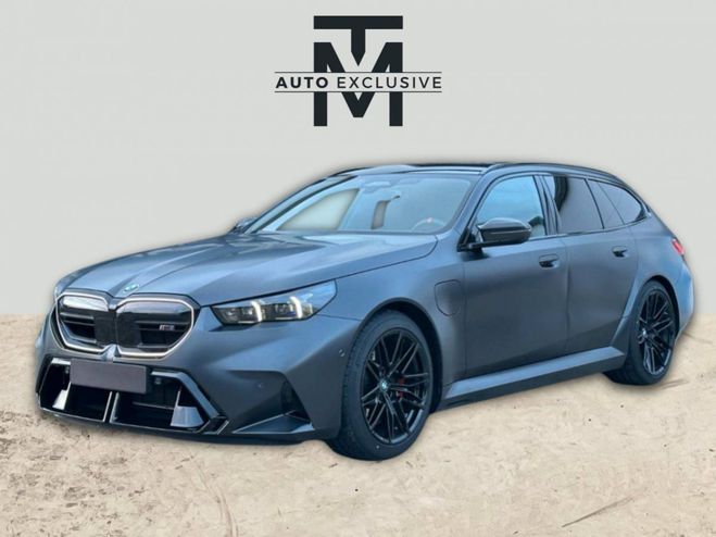 BMW M5 TOURING G99 PHEV 727 ch BVA8 Gris de 2024