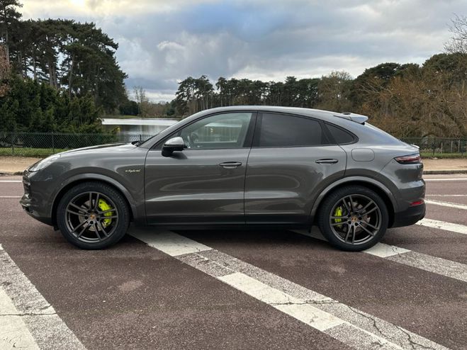 Porsche Cayenne 3.0 V6 462 Coup E-Hybrid Gris Quartz de 2020