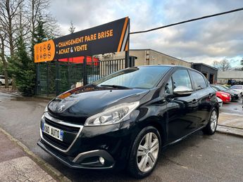  Voir détails -Peugeot 208 (2) 1.2 PURETECH 82 STYLE 5P à Aulnay-sous-Bois (93)