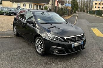  Voir détails -Peugeot 308 Allure Business 1.5 BLUEHDI 130 EAT8 TBE à Coignires (78)