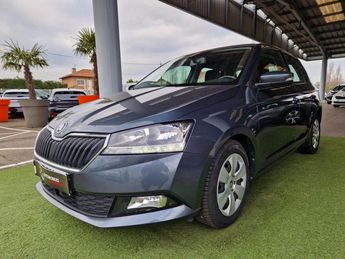  Voir détails -Skoda Fabia 1.0 TSI - 95 III BERLINE Business PHASE  à Riorges (42)
