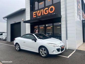  Voir détails -Renault Megane Coup Cabriolet 1.9 130CH RADAR AV-AR à  Le Versoud (38)