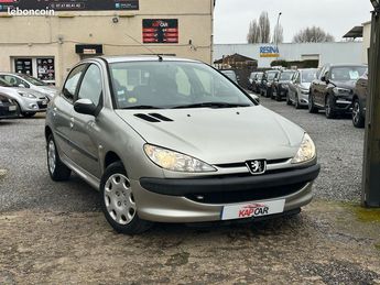  Voir détails -Peugeot 206 1.4 Trendy Garantie 6 mois à Saint-Soupplets (77)