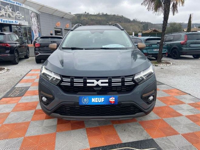 Dacia Jogger TCe 110 SL EXTREME + PACK NAVIGATION & C  de 2024