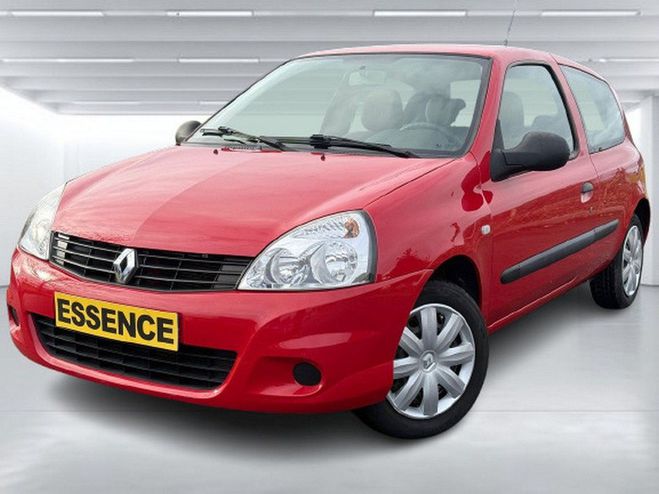 Renault Clio II Campus II - 1.2i 8V 60ch (4 cv) BVM5  Rouge de 2011