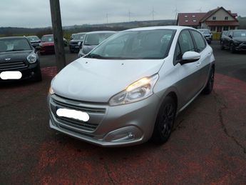  Voir détails -Peugeot 208 AFFAIRE 1.6 BLUEHDI 75CH PREMIUM PACK 5  à Harol (88)