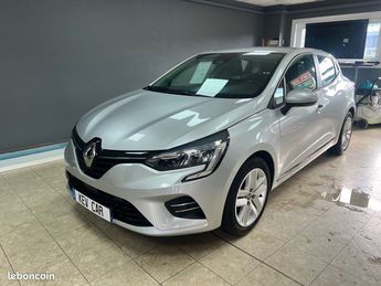  Voir détails -Renault Clio v 90 cv garantie 12 mois à Gunange (57)