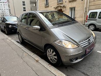  Voir détails -Mercedes Classe A 180 CDI Elgance Autotronic CVT à Paris (75)