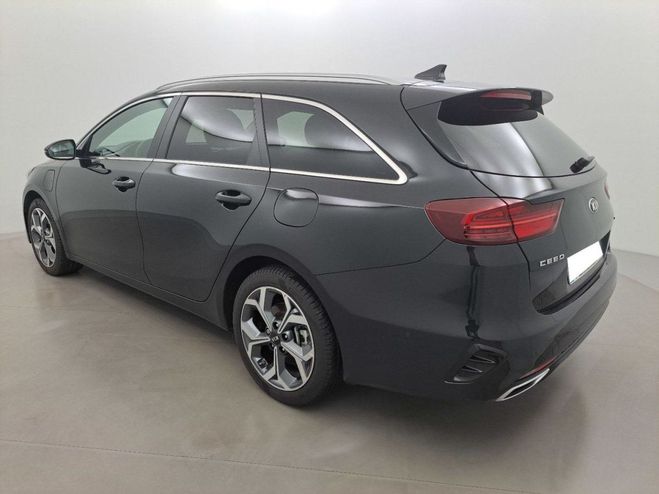 Kia Ceed d SW CEED 1.6 GDi 141 PREMIUM BUSINESS D Noir de 2021
