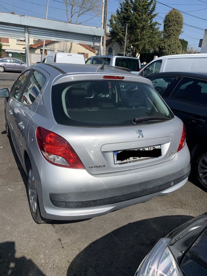 Peugeot 207+ 1.4 5P GRIS C de 2013