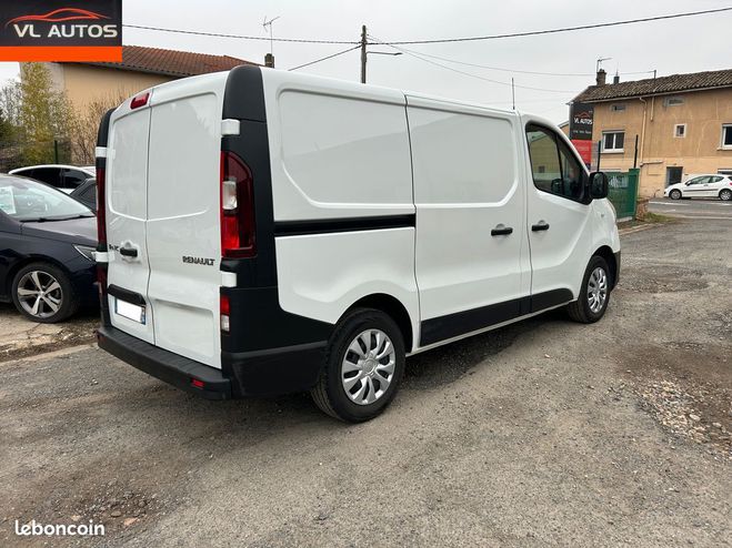 Renault Trafic III 2.0 l DCi 120 cv S&S Grand Confort A Blanc de 2021