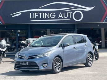  Voir détails -Toyota Verso 126 D-4D Dynamic 7pl à Nice (06)