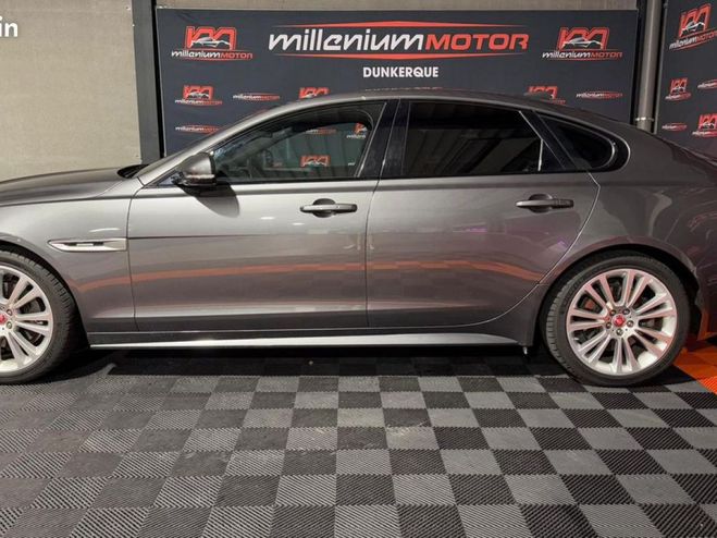 Jaguar XF R r-sport 2.0 180 cv bva awd garantie 6  Gris de 2018