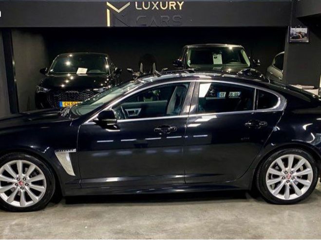 Jaguar XF 3.0 l v6 240 ch finition luxe  de 2015