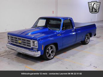 Voir détails -Chevrolet C10 v8 1977 tout compris à Paris (75)