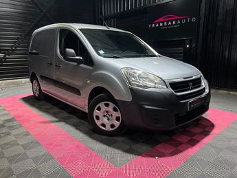  Voir détails -Peugeot Partner fourgon 121 l2 1.6 hdi 90 bvm5 pack clim à Douai (59)