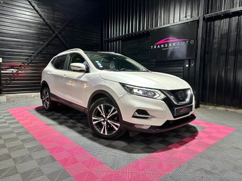  Voir détails -Nissan Qashqai 2019 1.3 dig-t 160 dct tekna à Douai (59)