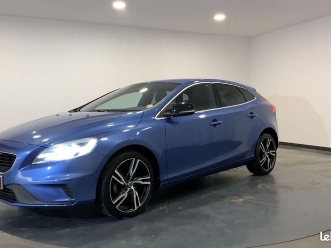 Volvo V40 V D2 R-DESIGN Bleu de 2017