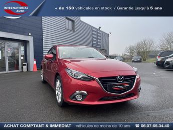  Voir détails -Mazda 3 2.2 SKYACTIV-D 150 SELECTION 4P à Auneau (28)