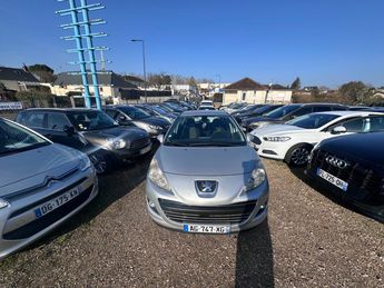  Voir détails -Peugeot 207 1.4e 90ch Premium 2-tronic à vreux (27)