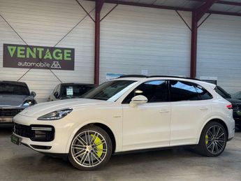  Voir détails -Porsche Cayenne turbo s hybrid v8 4.0l 680 tiptronic à  La Ciotat (13)