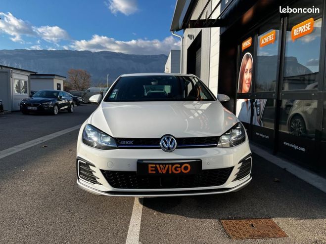 Volkswagen Golf GTE 204 CV HYBRIDE RECHARGEABLE + APPLE  Blanc de 2018