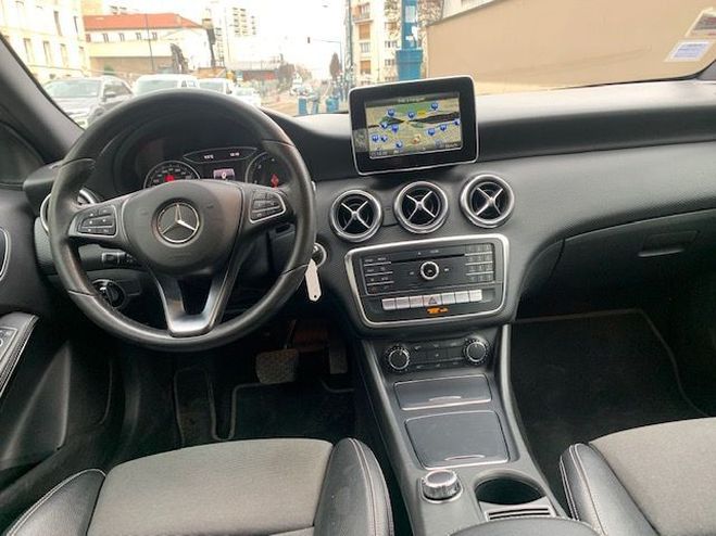 Mercedes Classe A 180 D BUSINESS EDITION 7G-DCT GRIS F de 2018