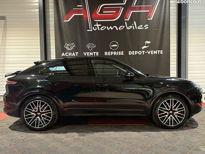 Porsche Cayenne Coup E-Hybrid 3.0 V6 470cv Noir de 2024