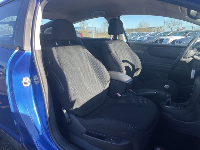 Citroen C4 1.6 HDI110 FAP VTR BLEU FONCE  de 2010