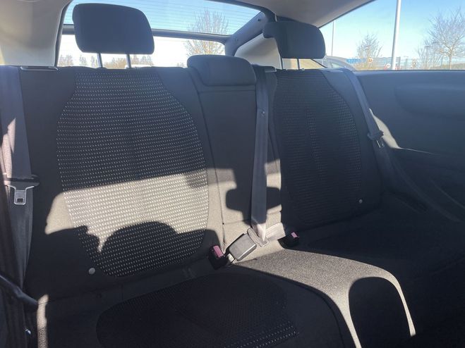 Citroen C4 1.6 HDI110 FAP VTR BLEU FONCE  de 2010