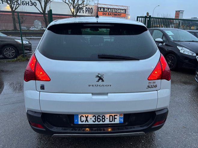 Peugeot 3008 (2) HYBRID4 2.0 HDI ETG6 85G FULL  Blanc de 2013